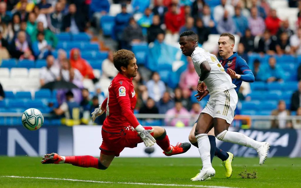 关于里程碑夜!尼斯迎来里程碑;荷甲加时末段刷纪录;媒体盛赞;轮换策略成焦点的信息 关于里程碑夜!尼斯迎来里程碑;荷甲加时末段刷纪录;媒体盛赞;轮换策略成焦点的信息