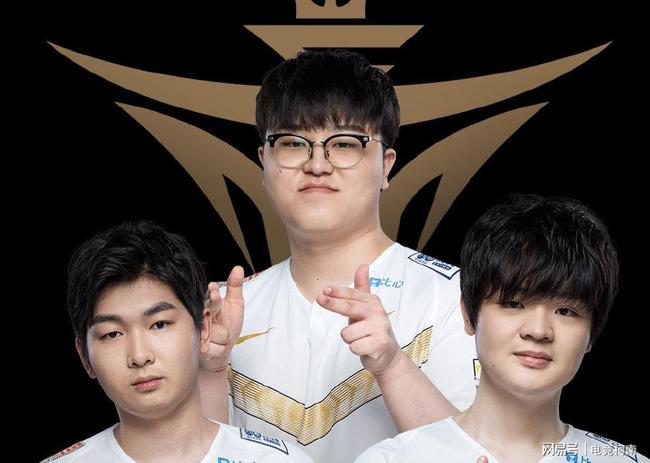 刚刚！Uzi与80激战独行侠分钟今晚亚特兰大复出首秀——西甲节点到来，今夜曼联调整名单以备意大利杯的简单介绍